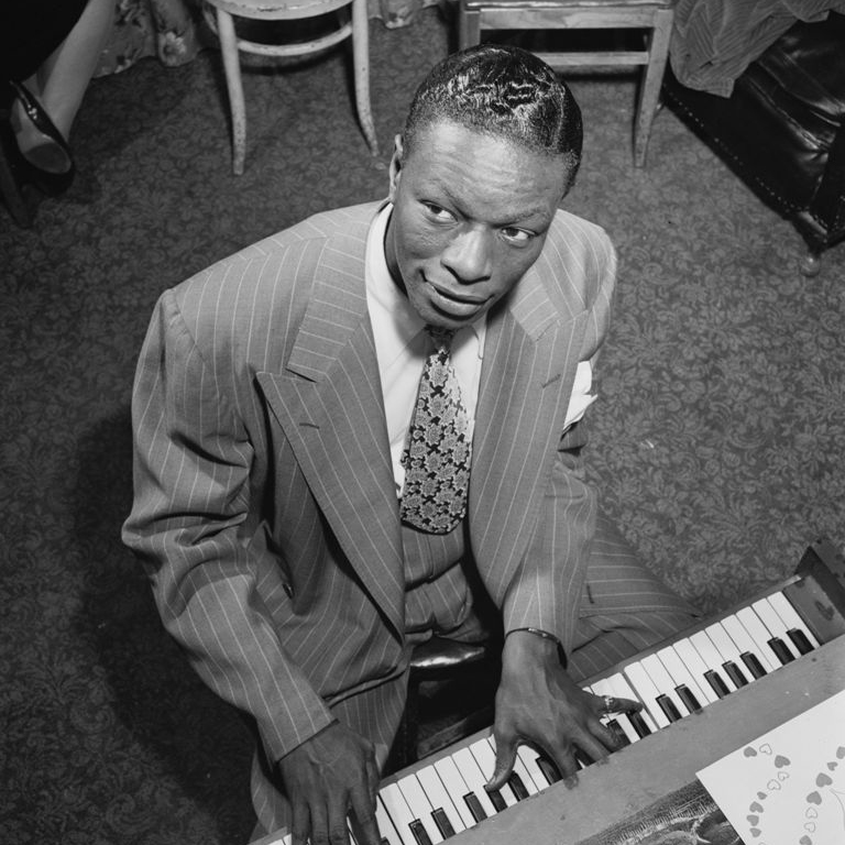 photo de nat king cole au piano Affiche Nat King Cole